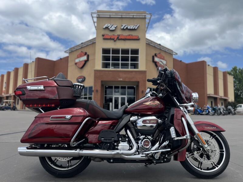 2023 Harley-Davidson® FLHTK Ultra Limited Heirloom Red Fade 659409