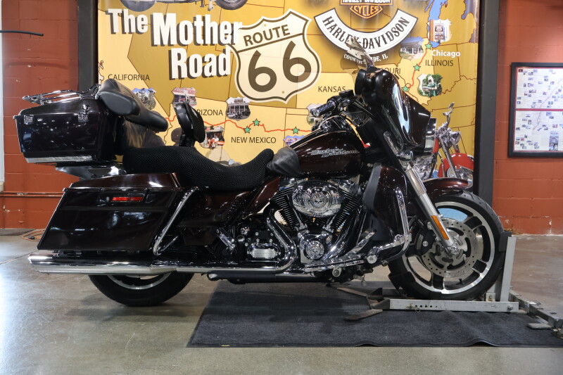 FLHX 2011 Street Glide®