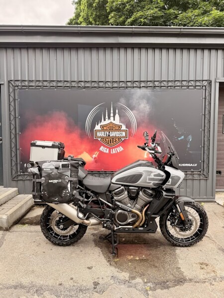 2025 Harley-Davidson® Pan America® 1250 Special Billiard Gray w/Laced Wheels