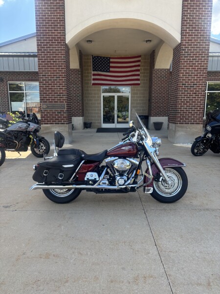 Harley-Davidson® Road King® Classic 2000 FLHR RED