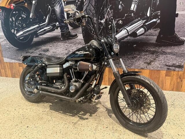 Harley-Davidson® Street Bob® 2008 FXDBP