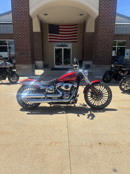 Harley-Davidson® Breakout™ 2025 FXBR BRILLIANT RED
