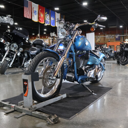 FXCWC 2011 Softail® Rocker™ C thumb 1