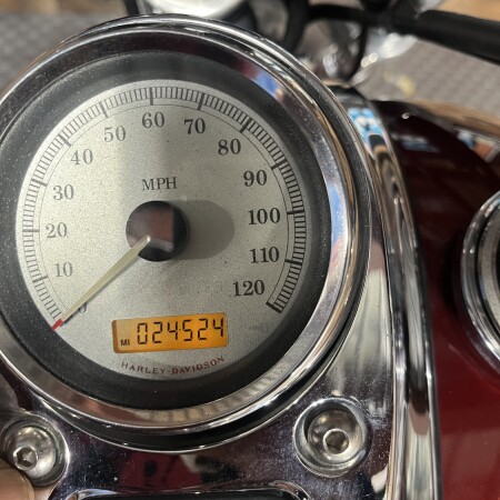 2010 Harley-Davidson® Dyna® Wide Glide® Red Hot Sunglo thumb 0