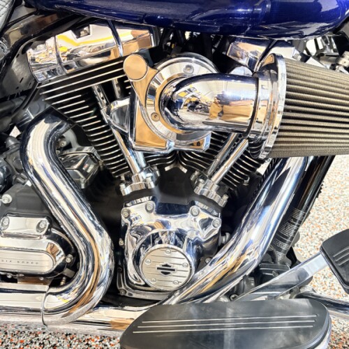 2012 FLHX Street Glide 103 Big Blue Pearl thumb 3