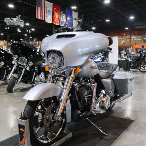 FLHX 2023 Street Glide® thumb 1