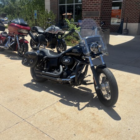 2013 Harley-Davidson® Street Bob® Midnight Blue thumb 3