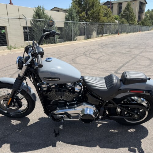 2026 Harley-Davidson® Street Bob® thumb 0