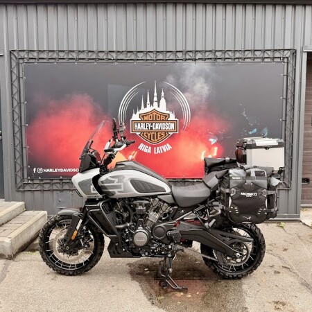 2025 Harley-Davidson® Pan America® 1250 Special Billiard Gray w/Laced Wheels thumb 2