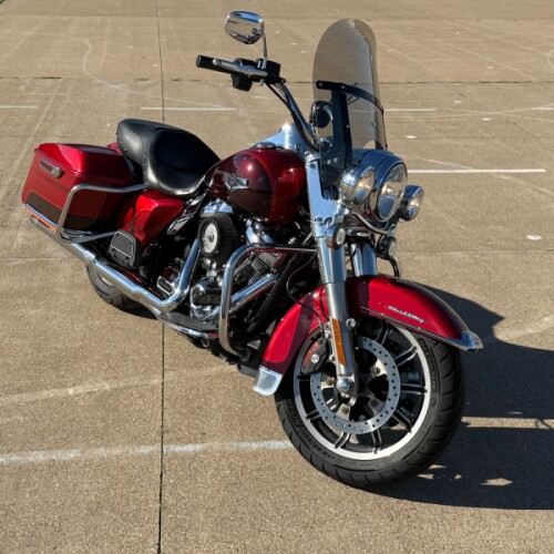 2019 Harley-Davidson® Road King® Wicked Red/Twisted Cherry thumb 3