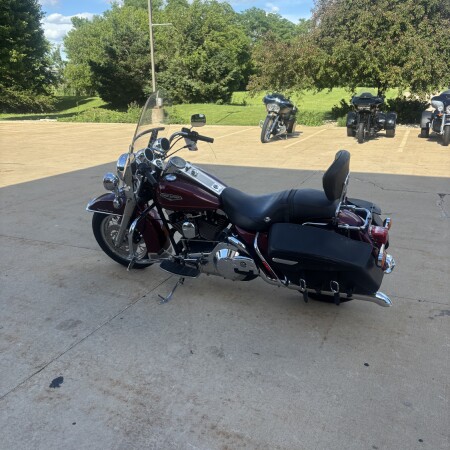Harley-Davidson® Road King® Classic 2000 FLHR RED thumb 1