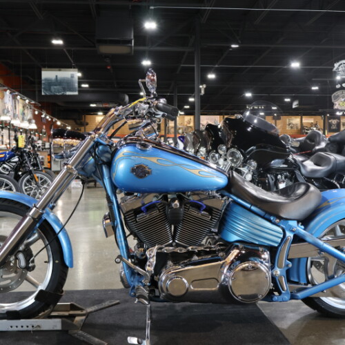 FXCWC 2011 Softail® Rocker™ C thumb 3