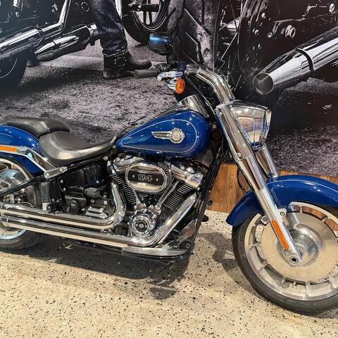 Harley-Davidson® Fat Boy™ 114 2023 FLFBS thumb 3
