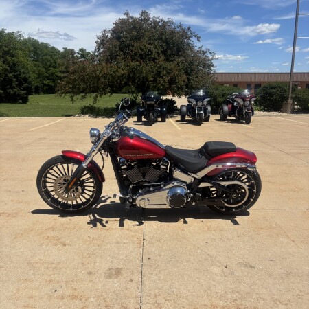 Harley-Davidson® Breakout™ 2025 FXBR BRILLIANT RED thumb 0