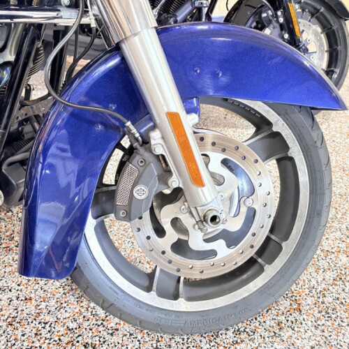 2012 FLHX Street Glide 103 Big Blue Pearl thumb 2