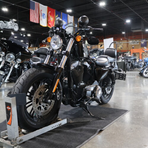 XL 1200X 2017 Forty-Eight® thumb 1