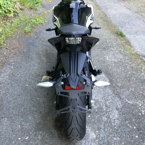 2022 CFMOTO 650NK Nebula White thumb 1