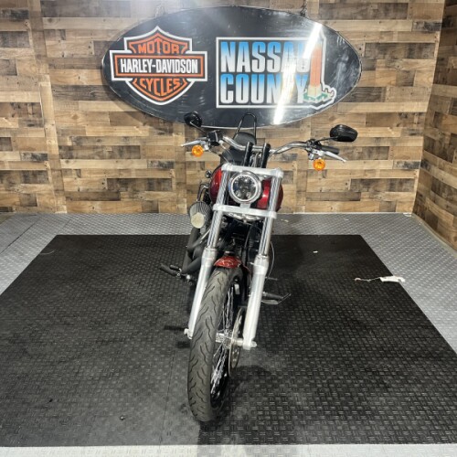 2010 Harley-Davidson® Dyna® Wide Glide® Red Hot Sunglo thumb 3