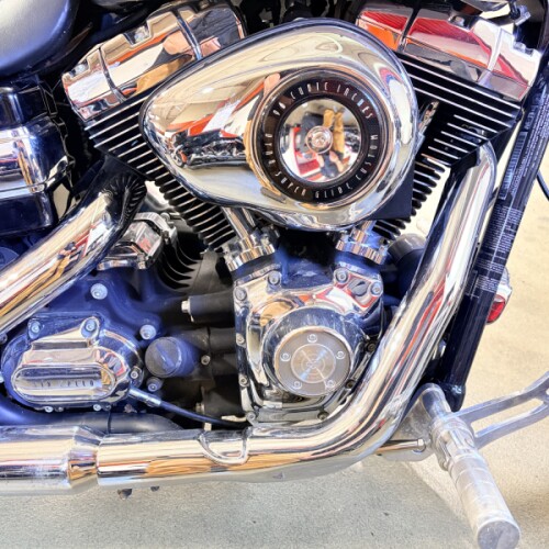 2012 FXDC Harley-Davidson® Super Glide® Custom Midnight Blue/Barracuda Silver thumb 3