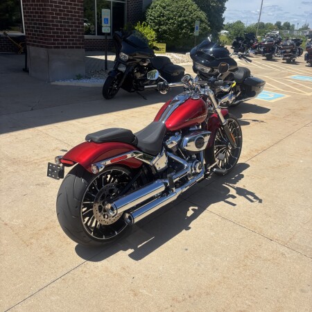 Harley-Davidson® Breakout™ 2025 FXBR BRILLIANT RED thumb 2
