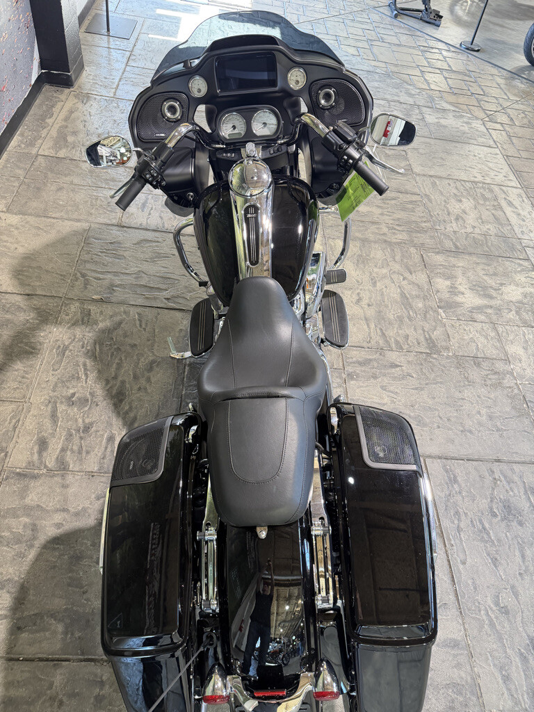 2023 Harley-Davidson® Road Glide® No Gimmicks, No Hidden Fees, photo 22