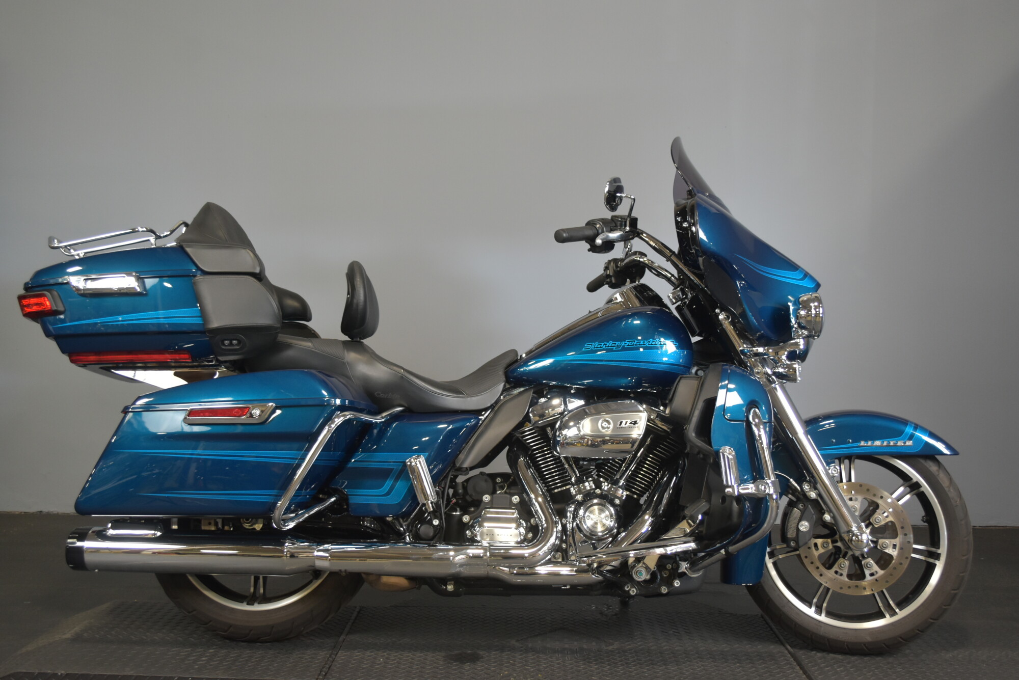 HarleyDavidson 2019 3XL ターコイズブルー 古着 ボックス 2020 Harley-Davidson® Ultra Limited Tahitian Teal | Desert Wind