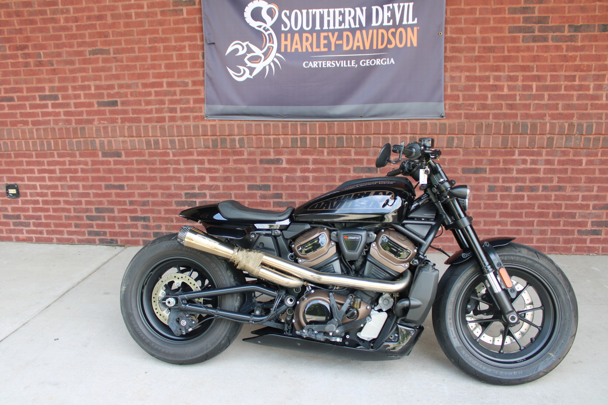 2022 Harley-Davidson® Sportster® S Vivid Black