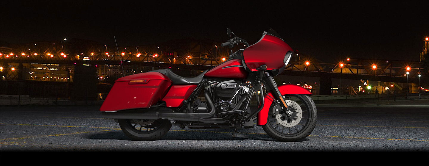 FLTRXS 2018 Road Glide® Special