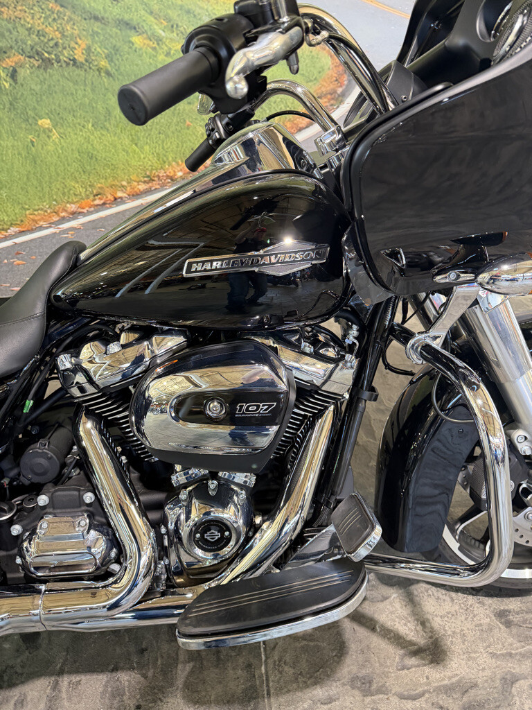2023 Harley-Davidson® Road Glide® No Gimmicks, No Hidden Fees, photo 3