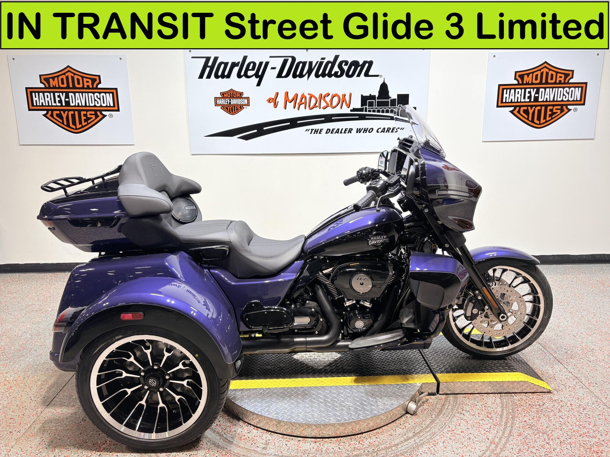 2026 FLHLT Harley-Davidson® Street Glide 3 Limited Purple Abyss / Vivid Black Black Trim
