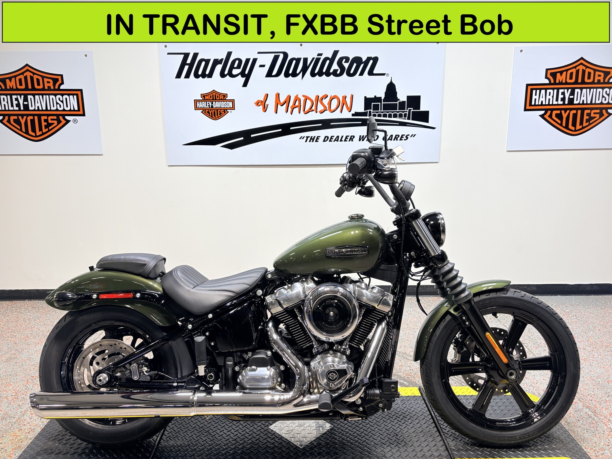2026 FXBB Harley-Davidson® Street Bob® Olive Steel Metallic Chrome Cast Wheels