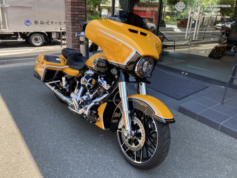 2022年モデル CVO FLHXSE Street Glide