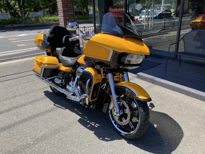 2022年モデル CVO FLTRKSE Road Glide Limited