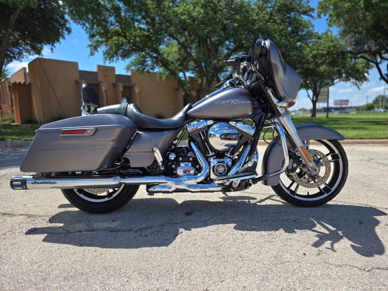 2016 Harley-Davidson® Street Glide® 