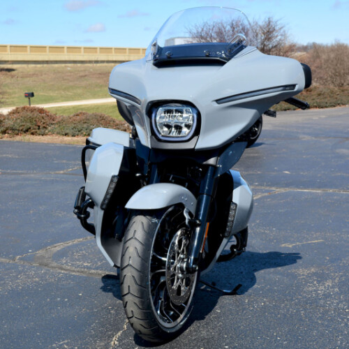 2026 Harley-Davidson® Street Glide Limited Dark Billiard Gray Black Trim thumb 3