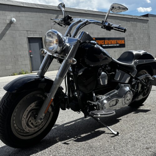2002 Harley-Davidson® Fat Boy® Vivid Black Deluxe thumb 0