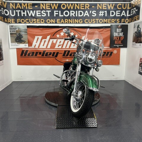 2013 Harley-Davidson® Softail® Deluxe Hard Candy Lucky Green Flake thumb 2