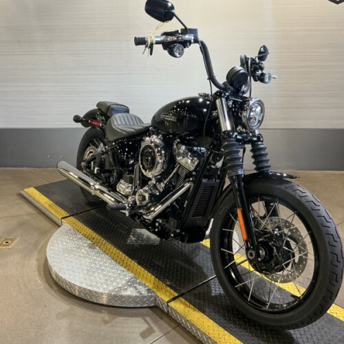 FXBB 2026 Street Bob® thumb 3