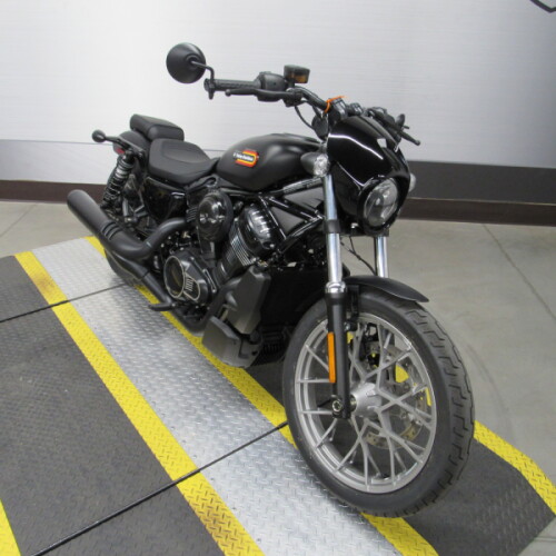 RH975S 2026 Nightster Special® thumb 3