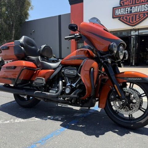 2020 Harley-Davidson® Ultra Limited thumb 2