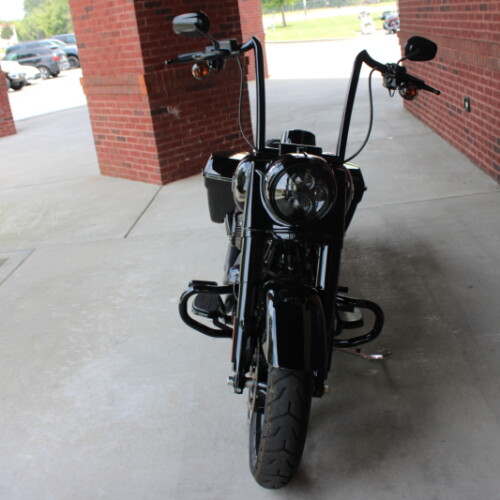 2025 Harley-Davidson® Road King® Special Vivid Black thumb 0