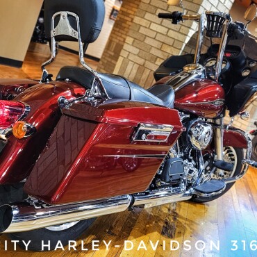 2009 Harley-Davidson® Road Glide®, FLTR thumb 1