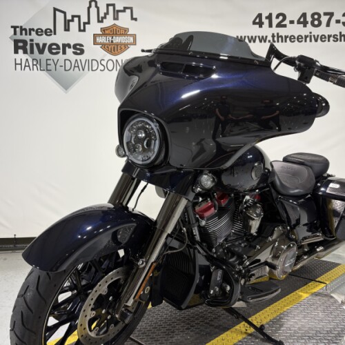 2022 Harley-Davidson® CVO™ Street Glide® Blue Steel thumb 0