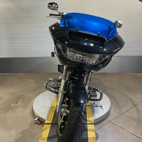 FLTRX 2026 Road Glide® thumb 2