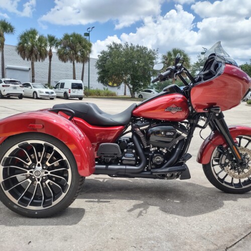 Harley-Davidson® Road Glide® 3 2025 thumb 3