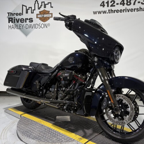 2022 Harley-Davidson® CVO™ Street Glide® Blue Steel thumb 2