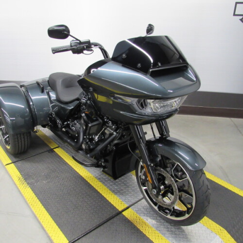 FLTRT 2026 Road Glide 3 thumb 3