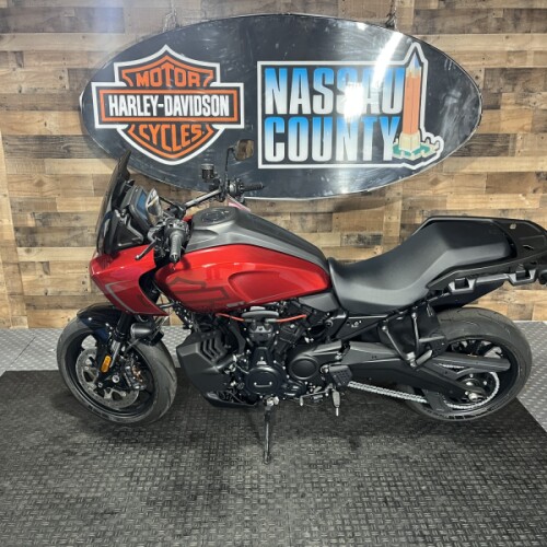 2025 Harley-Davidson® Pan America® 1250 ST - Brilliant Red thumb 2