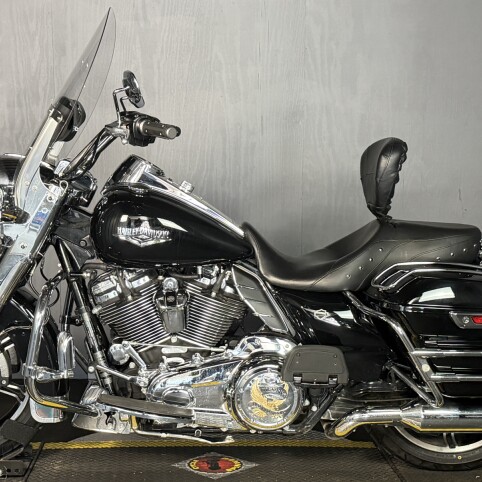 2021 Harley-Davidson Road King  FLHR  BLACK thumb 1