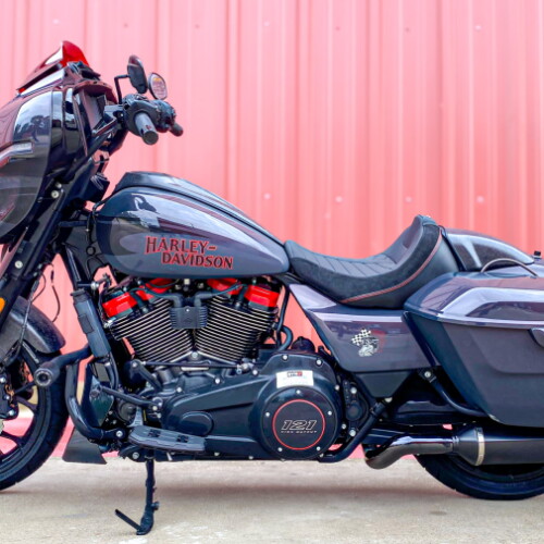 2026 Harley-Davidson® CVO Street Glide ST FLHXSTSE thumb 3